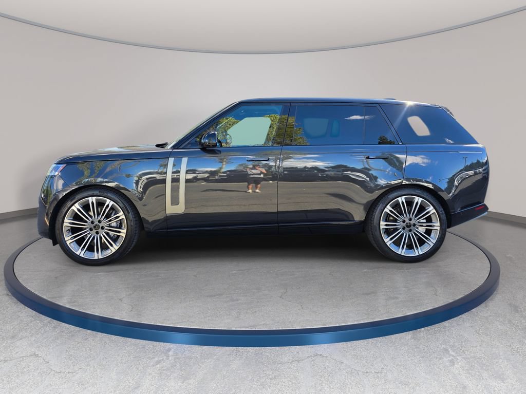 New 2026 Land Rover Range Rover Long Wheelbase SE AWD/4WD image 8