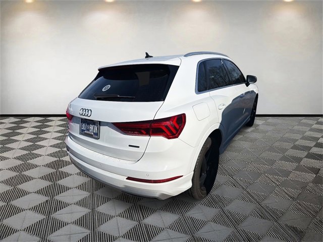 Used 2020 Audi Q3 2.0T Premium Plus w/ Premium Plus Package image 4