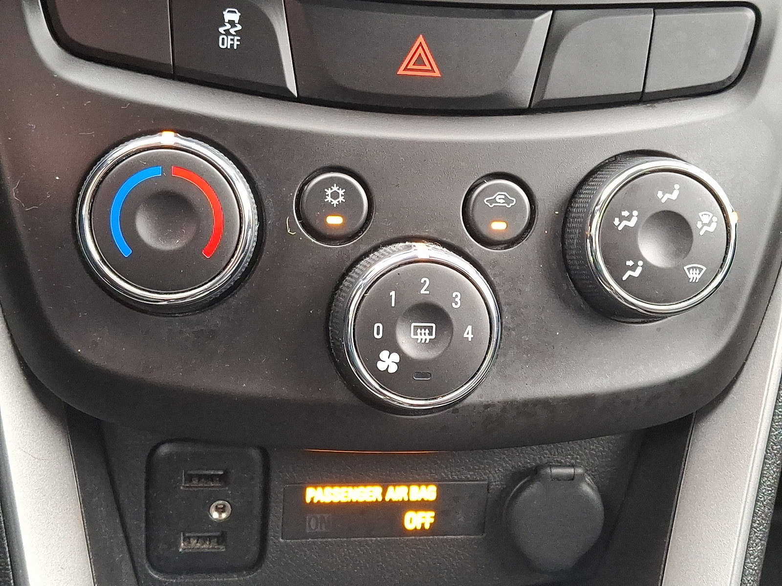 Certified 2022 Chevrolet Trax LS w/ Tint and Cruise Package image 16