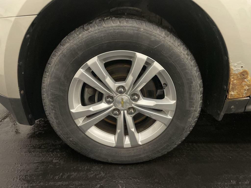 Used 2015 Chevrolet Equinox LT w/ Power Convenience Package AWD/4WD image 25