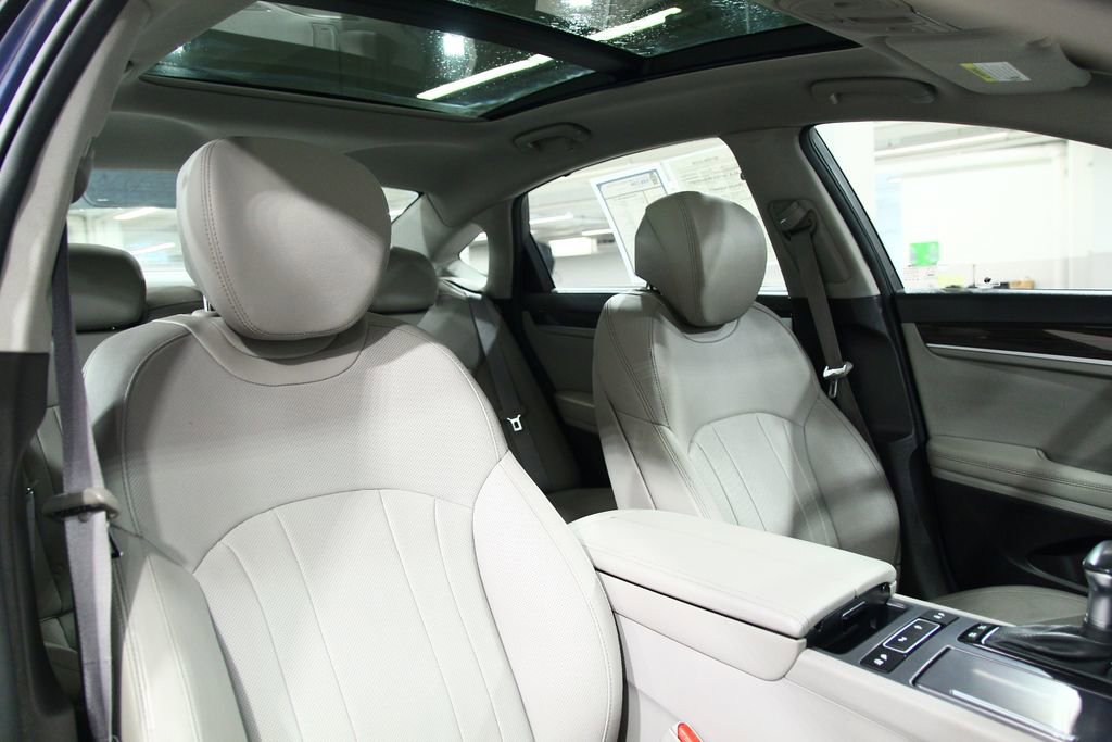 Used 2018 Genesis G80 3.8 w/ Option Group 02 image 24