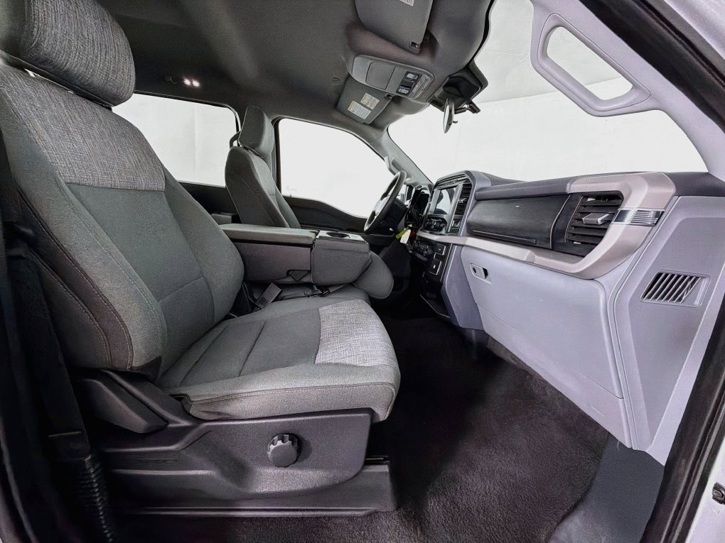 Used 2023 Ford F150 XLT AWD/4WD image 30