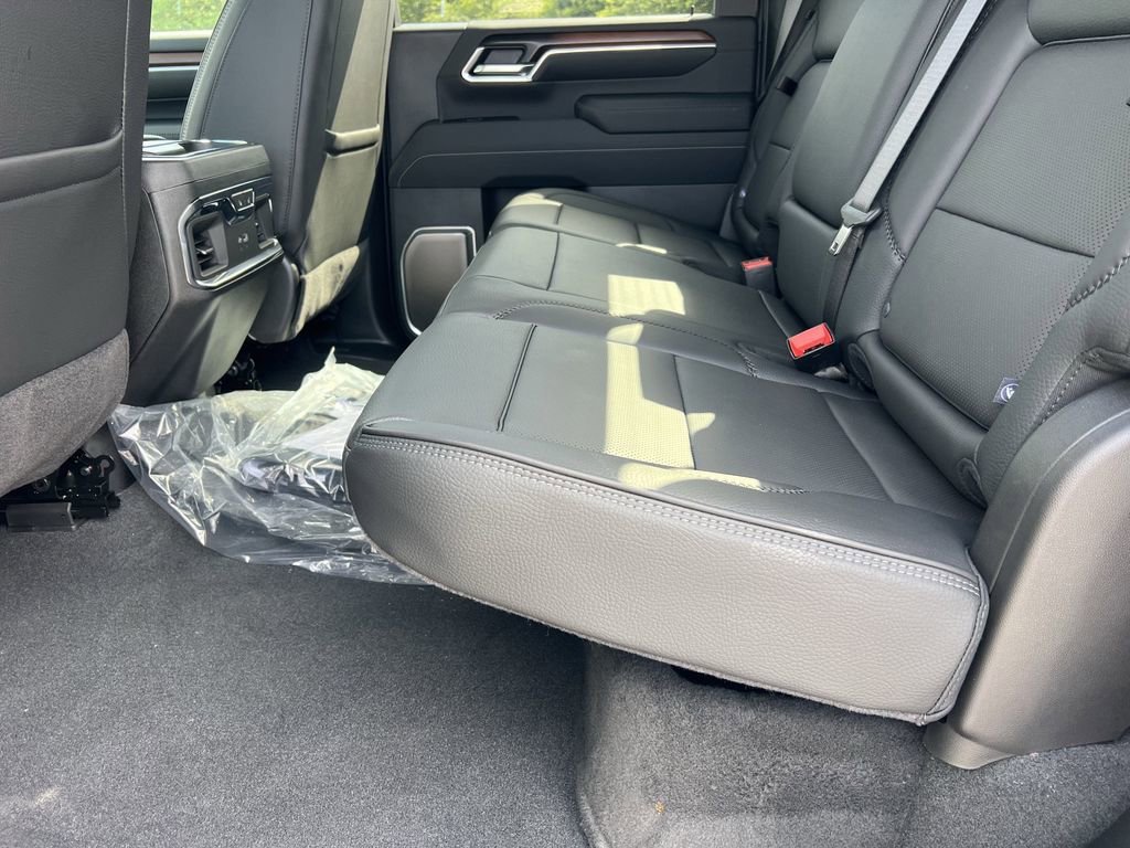 New 2025 GMC Sierra 2500 Denali w/ Denali Reserve Package image 19