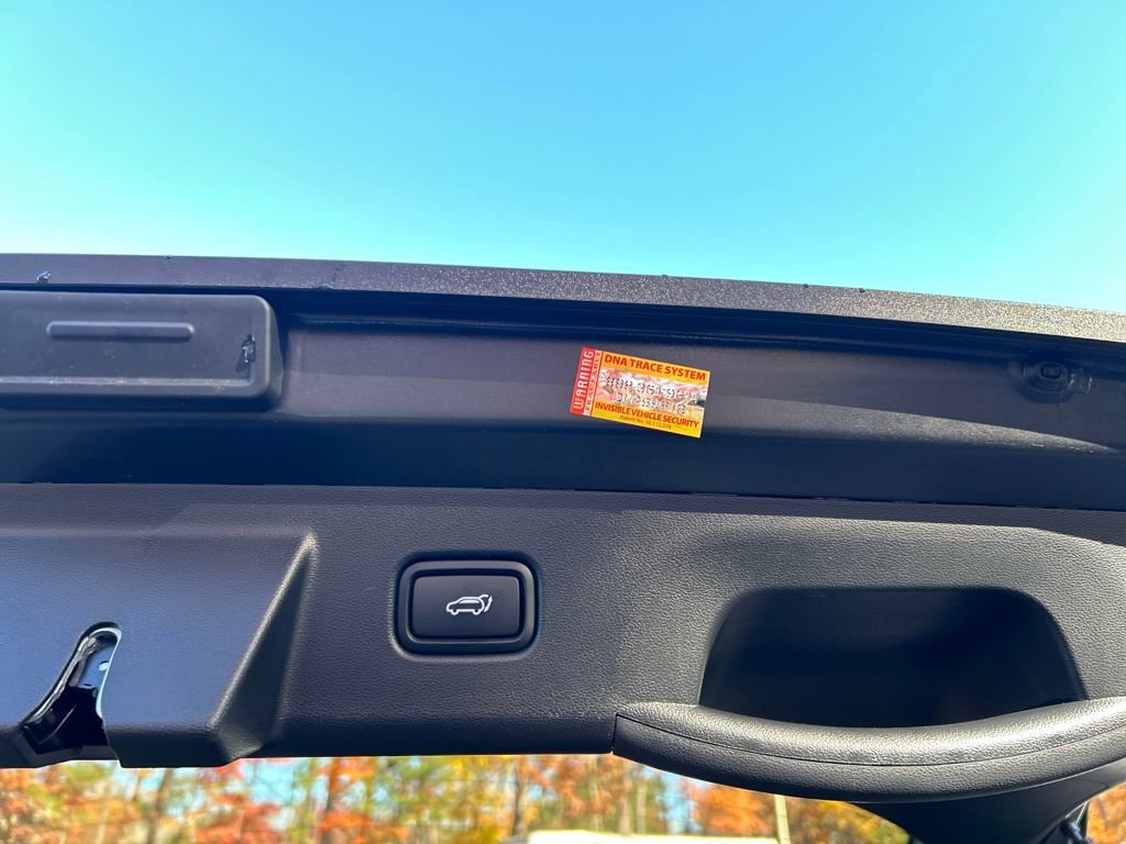 Certified 2025 Hyundai Tucson Limited image 30