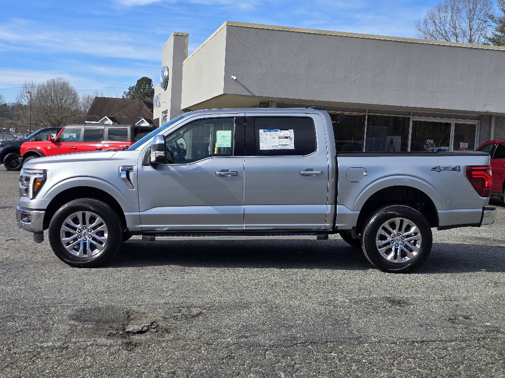 New 2025 Ford F150 Lariat w/ Equipment Group 501A Mid image 18