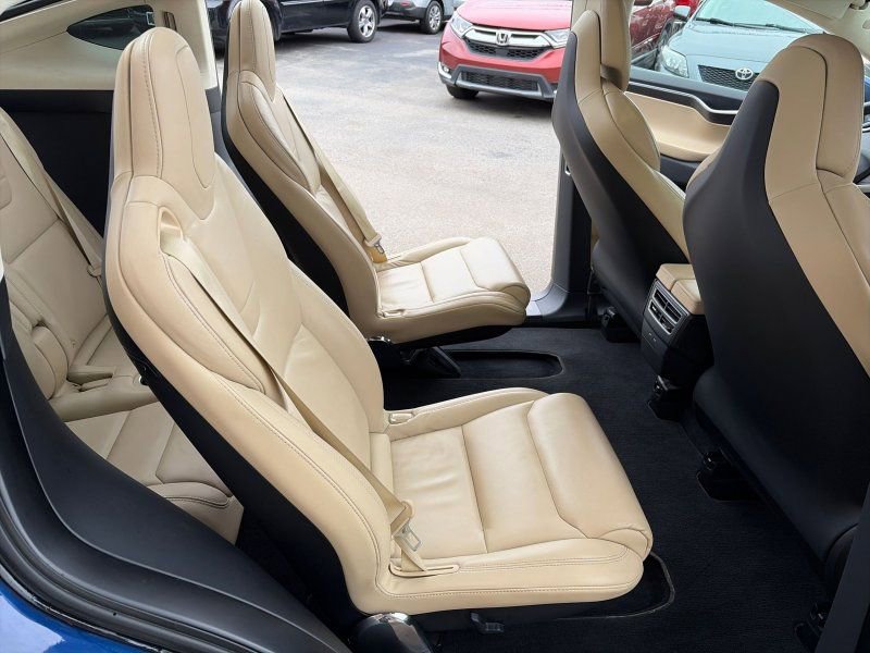 Used 2017 Tesla Model X 100D image 14