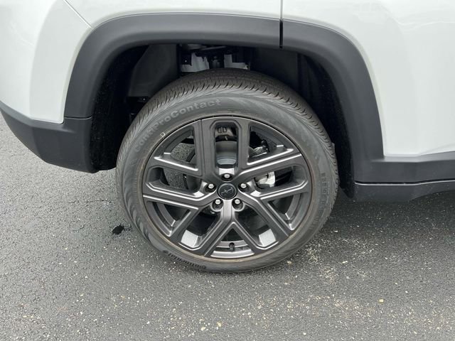 New 2025 Jeep Compass Limited w/ Sun & Sound Group image 11