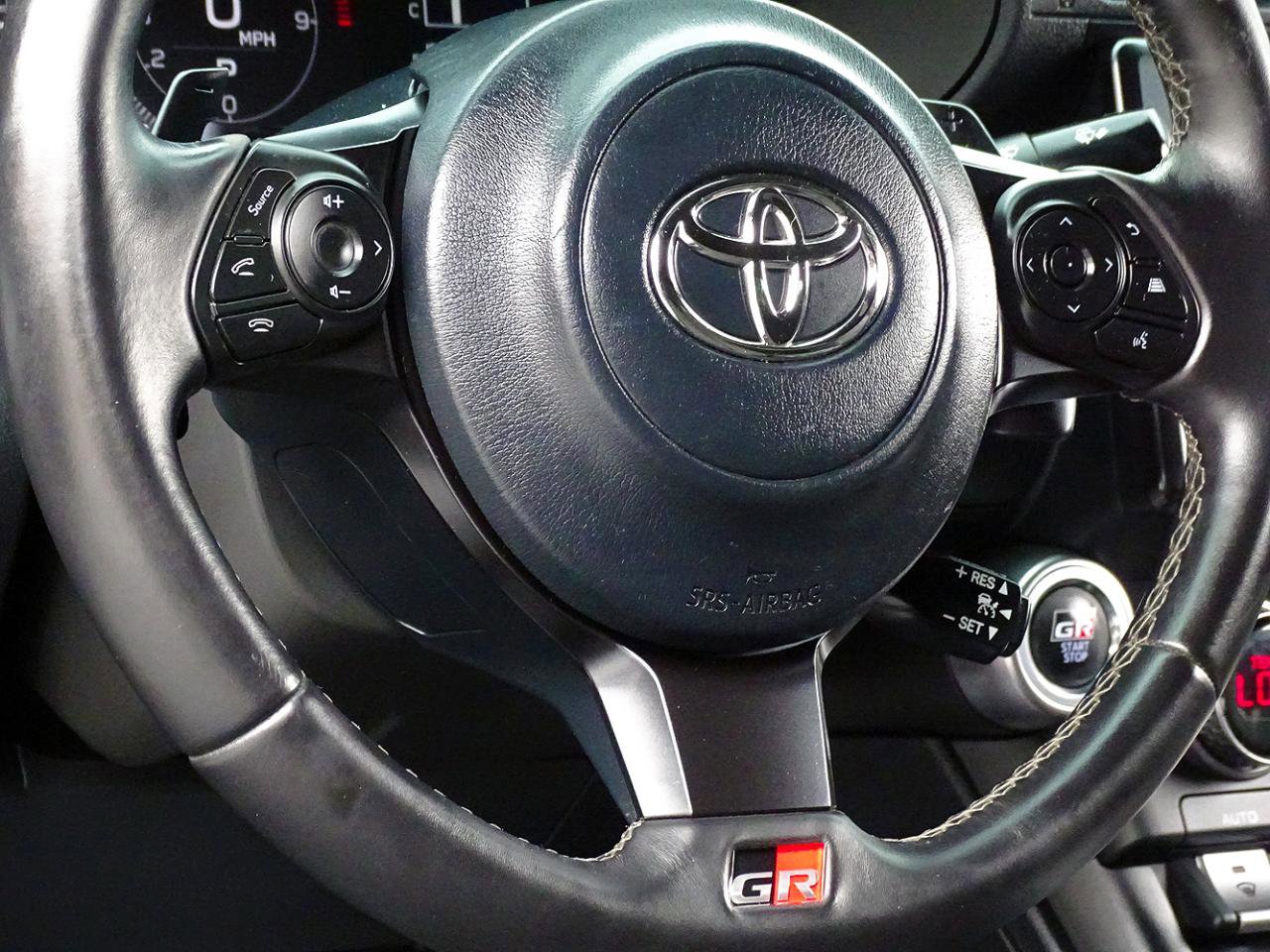 Used 2022 Toyota GR86 w/ ALL Weather Mat Package (TMS) RWD image 29