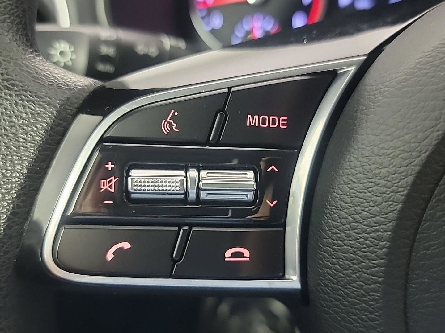 Used 2021 Kia Forte LXS image 24