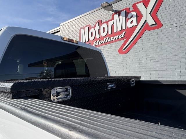 Used 2016 Ford F350 XLT w/ XTR Plus Package image 13