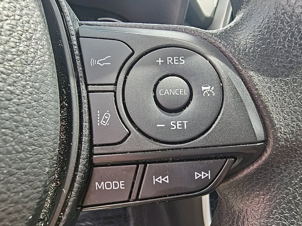 Used 2024 Toyota RAV4 XLE w/ Convenience Package image 20