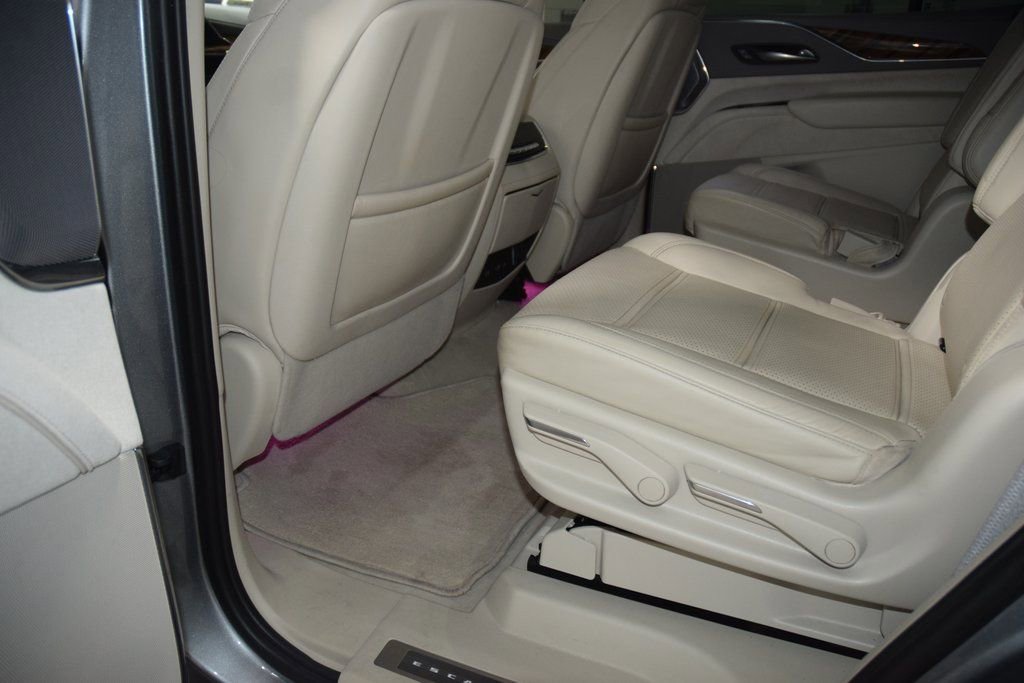 Used 2023 Cadillac Escalade Premium Luxury Platinum image 42