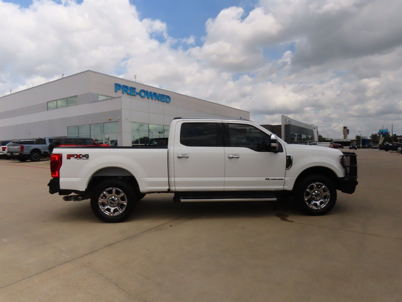 Used 2022 Ford F250 Lariat w/ Lariat Ultimate Package AWD/4WD image 10