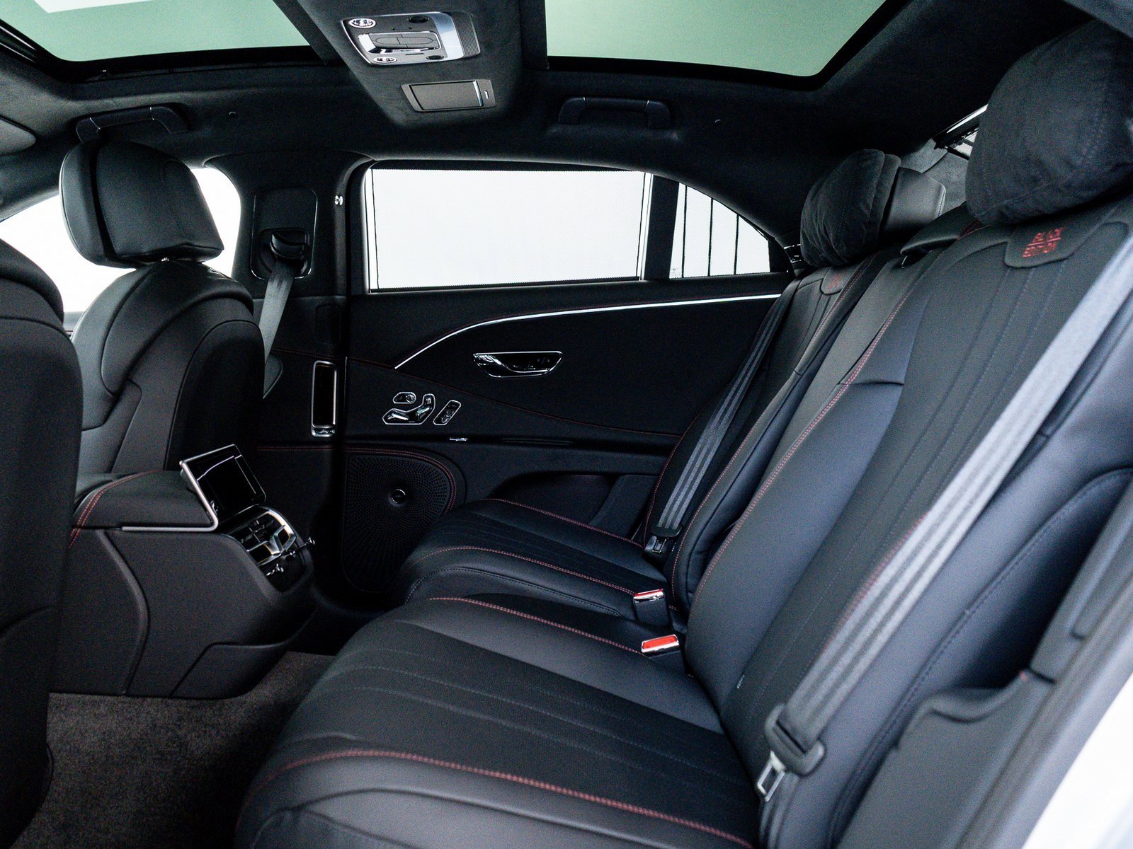 New 2025 Bentley Flying Spur Plug-In Hybrid image 22