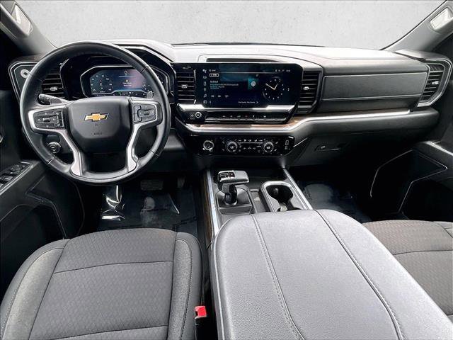Used 2024 Chevrolet Silverado 1500 LT RWD image 16