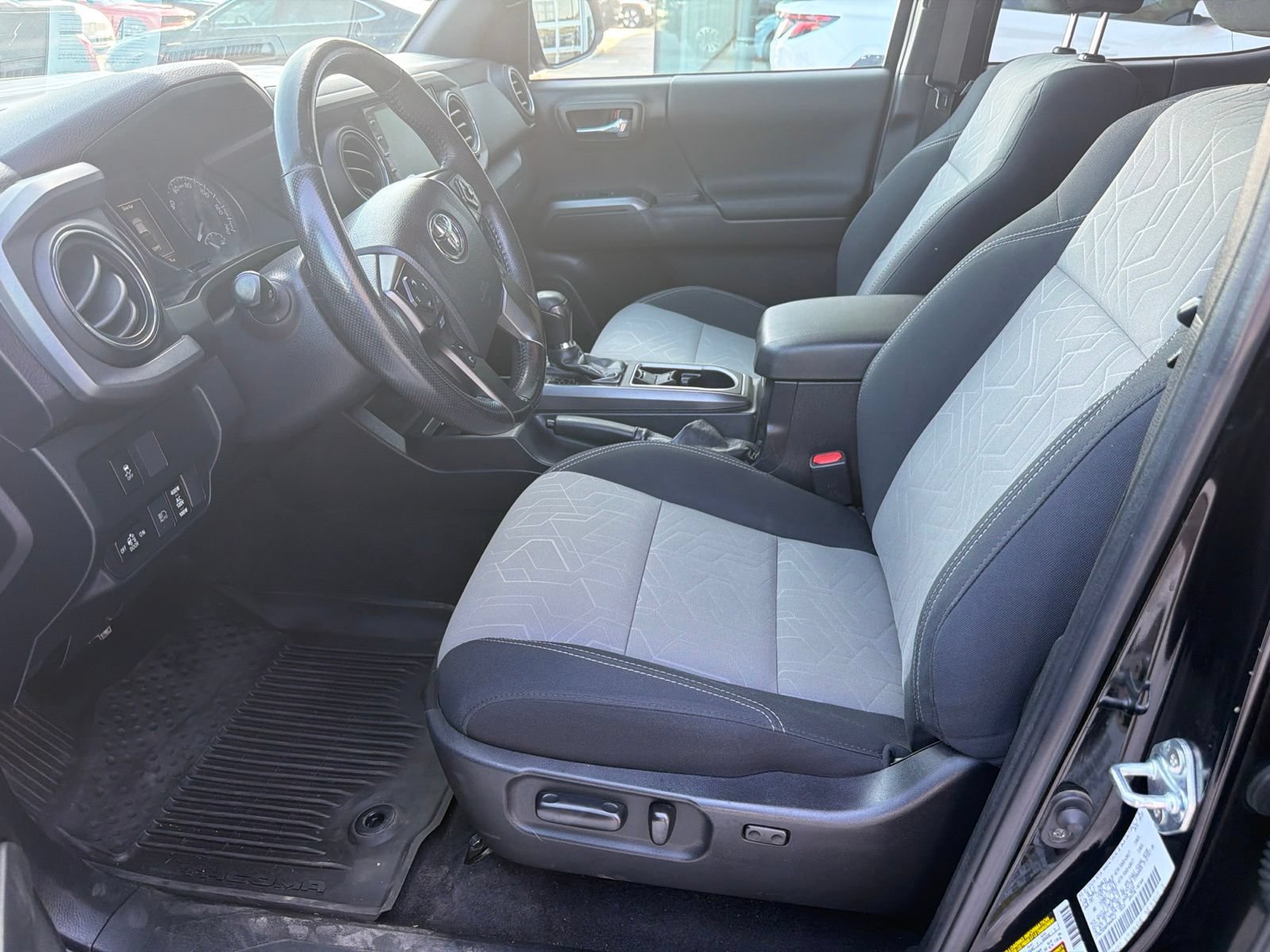 Used 2023 Toyota Tacoma TRD Sport RWD image 13