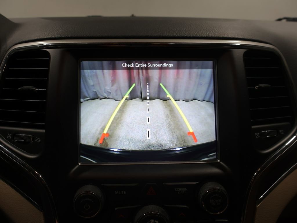 Used 2018 Jeep Grand Cherokee Limited image 30