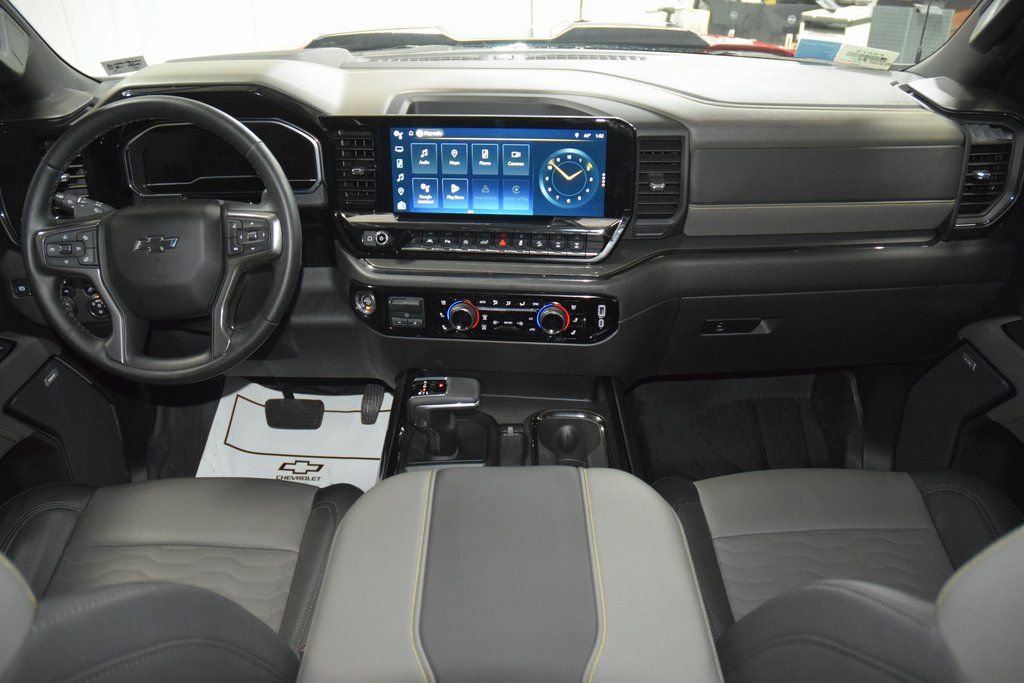 Used 2024 Chevrolet Silverado 1500 ZR2 w/ Technology Package image 34