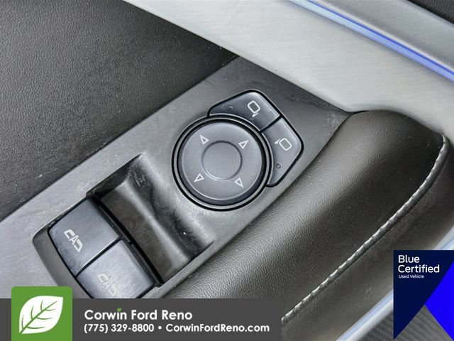 Used 2017 Chevrolet Camaro LT RWD image 22