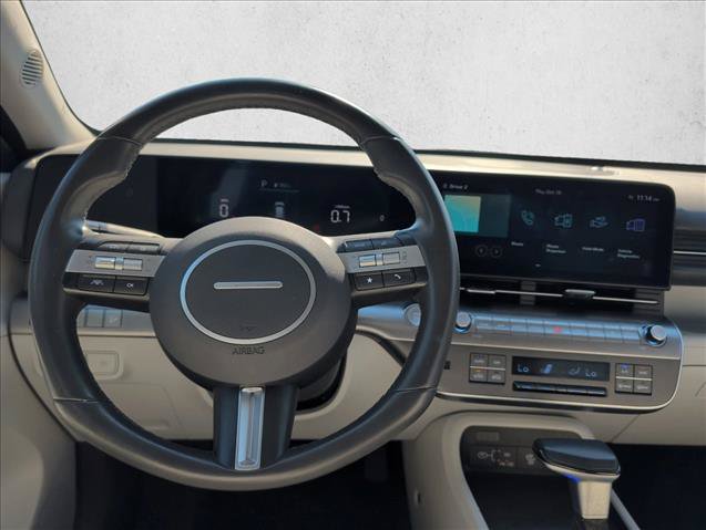 Used 2025 Hyundai Kona SEL FWD image 19