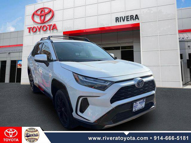 Certified 2023 Toyota RAV4 SE w/ Convenience Package AWD/4WD image 2