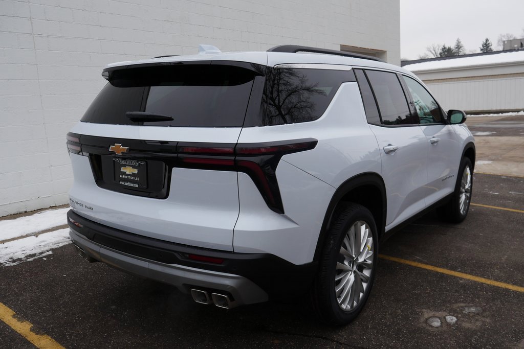 New 2026 Chevrolet Traverse LT w/ LPO, Floor Liner Package image 7
