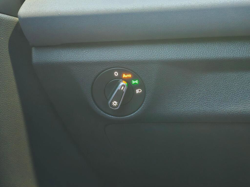 New 2026 Volkswagen Jetta SE image 25