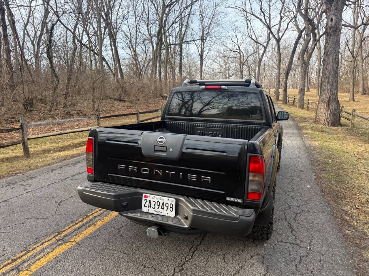 Used 2002 Nissan Frontier SE image 11