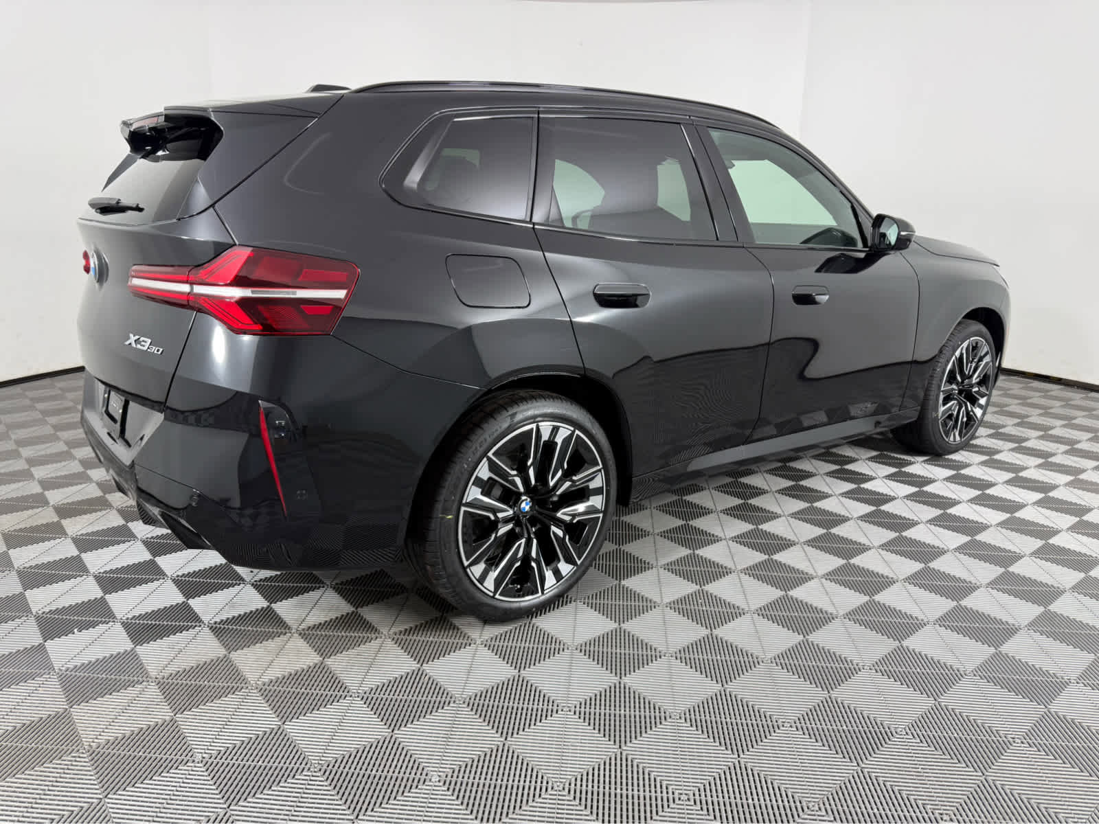 New 2026 BMW X3 xDrive30 w/ Premium Package image 4