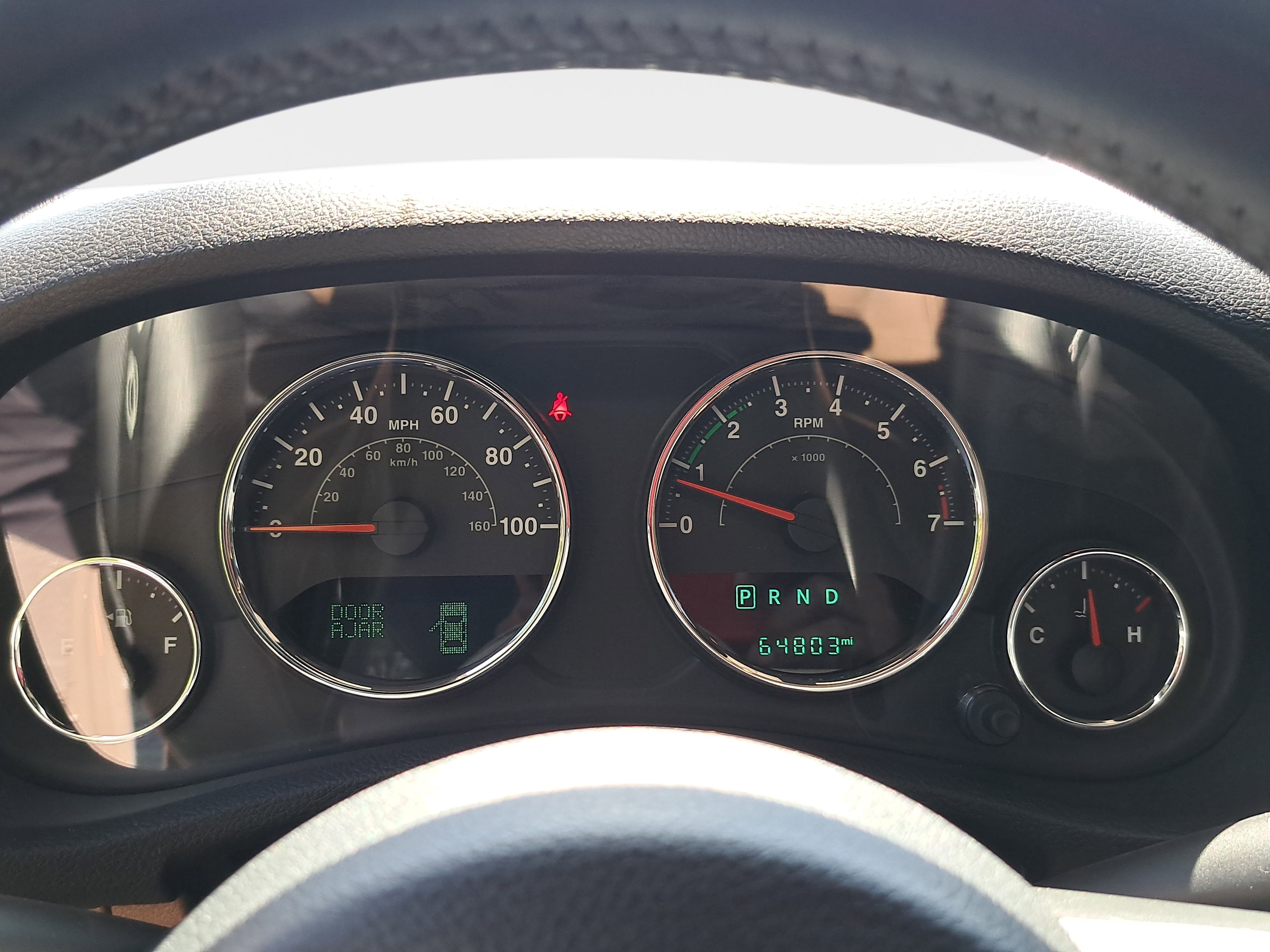 Used 2016 Jeep Wrangler Unlimited Rubicon w/ Connectivity Group image 18