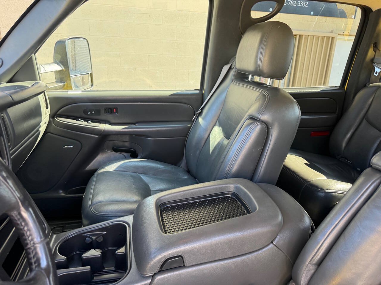 Used 2007 Chevrolet Silverado 2500 LT w/ Heavy-Duty Power Package AWD/4WD image 25