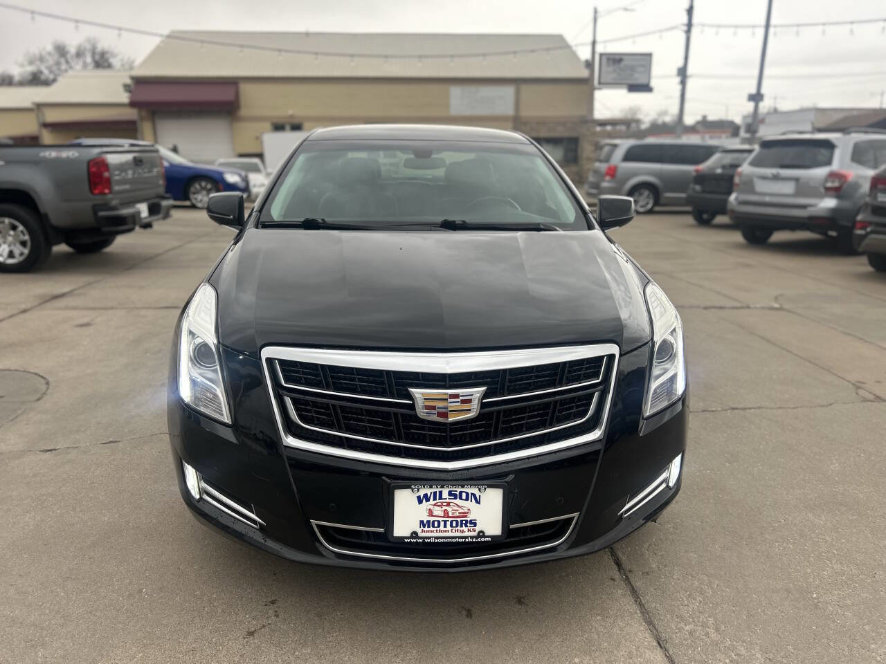 Used 2016 Cadillac XTS Luxury image 3