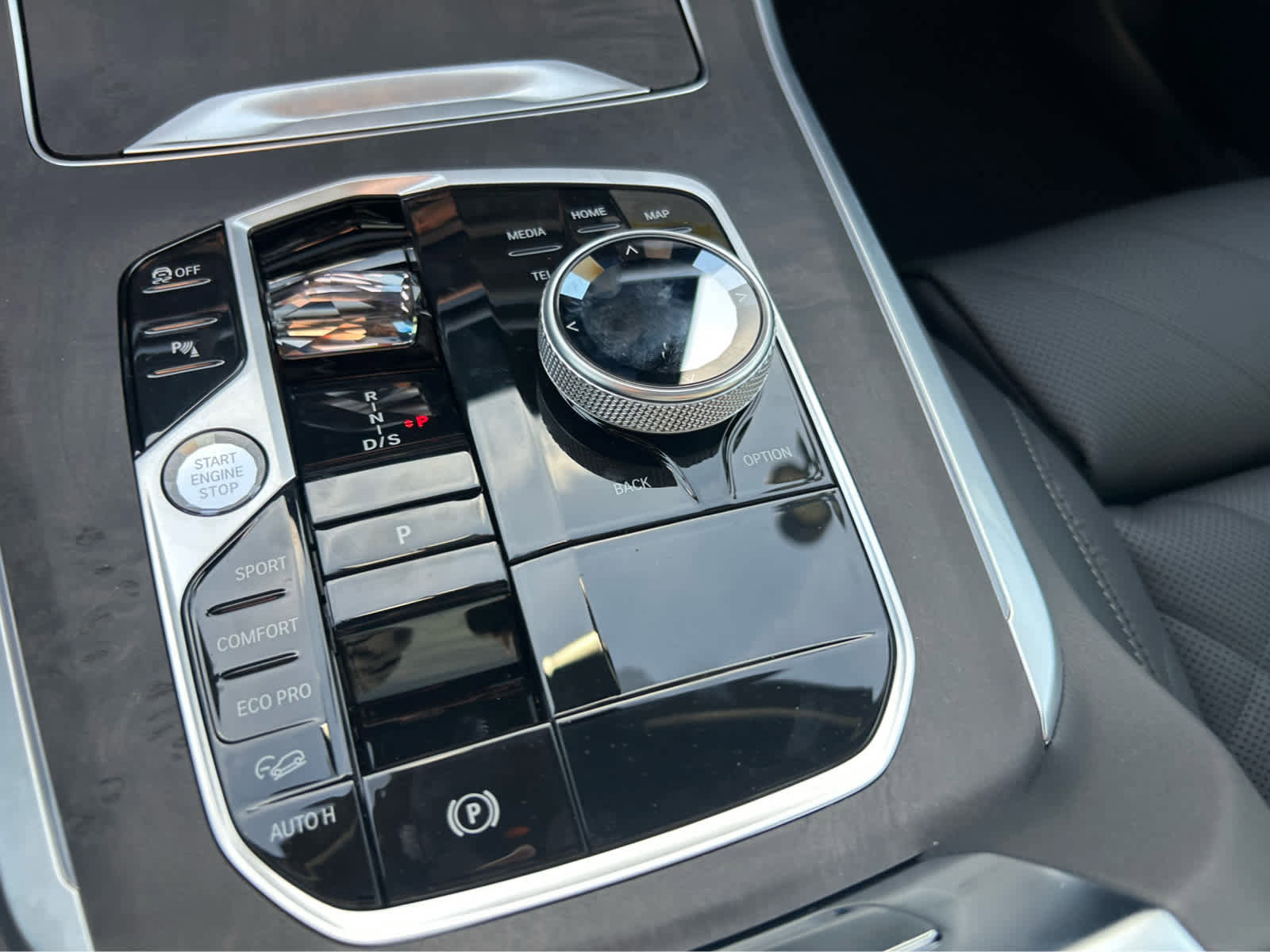 New 2026 BMW X5 M60i image 24