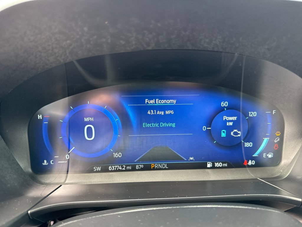Used 2021 Ford Escape Titanium FWD image 29