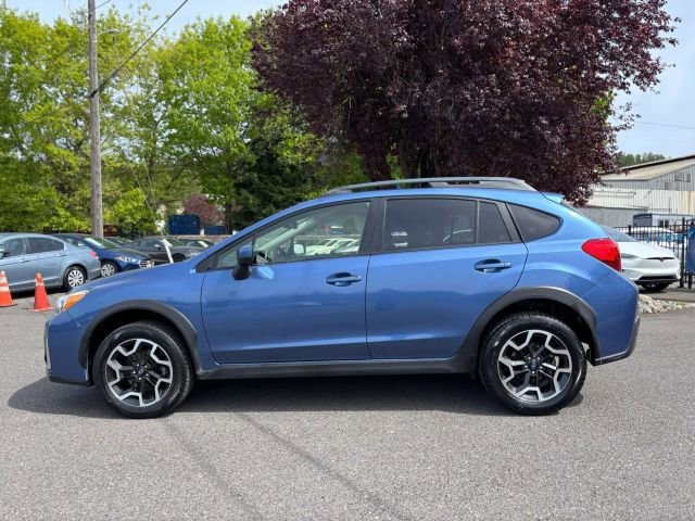 Used 2016 Subaru Crosstrek 2.0i Premium image 4
