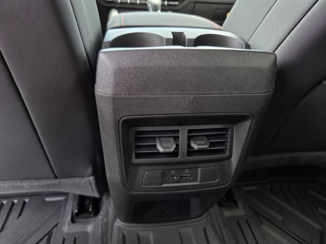 New 2026 Chevrolet Colorado Z71 w/ Technology Package AWD/4WD image 11
