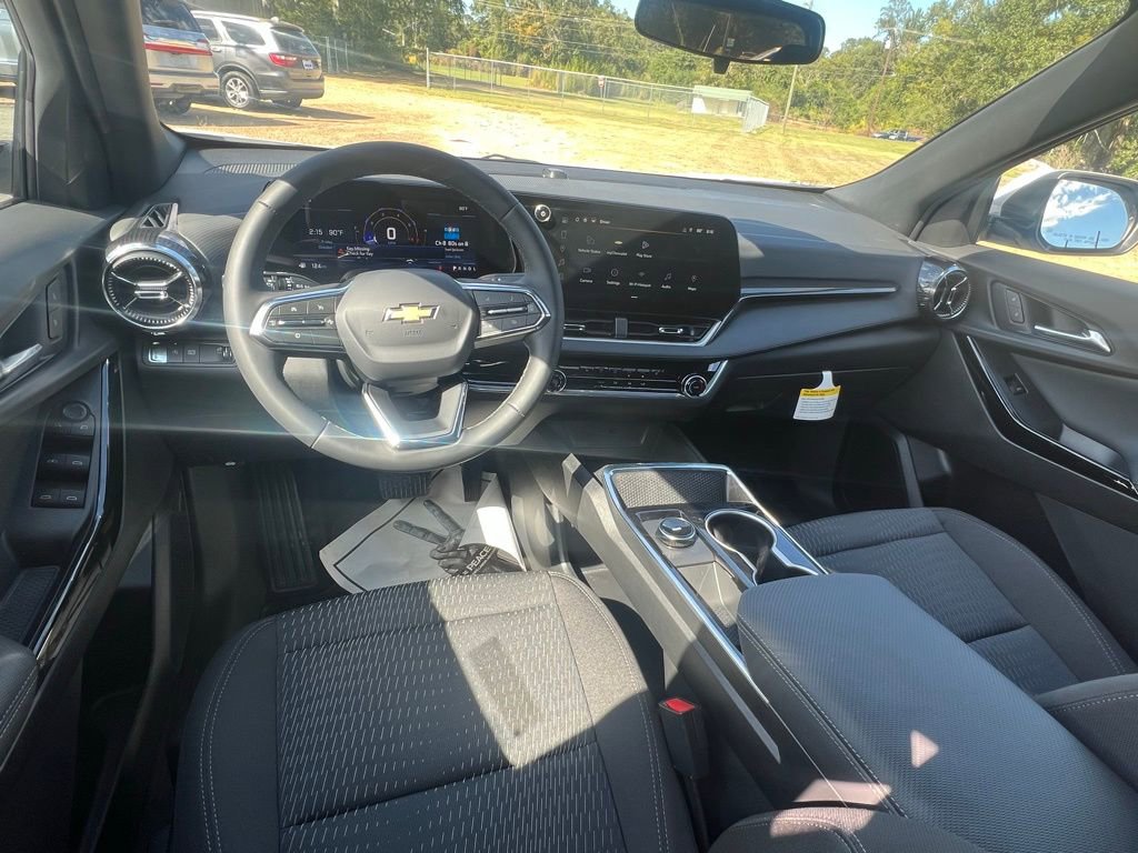 New 2026 Chevrolet Equinox LT image 11