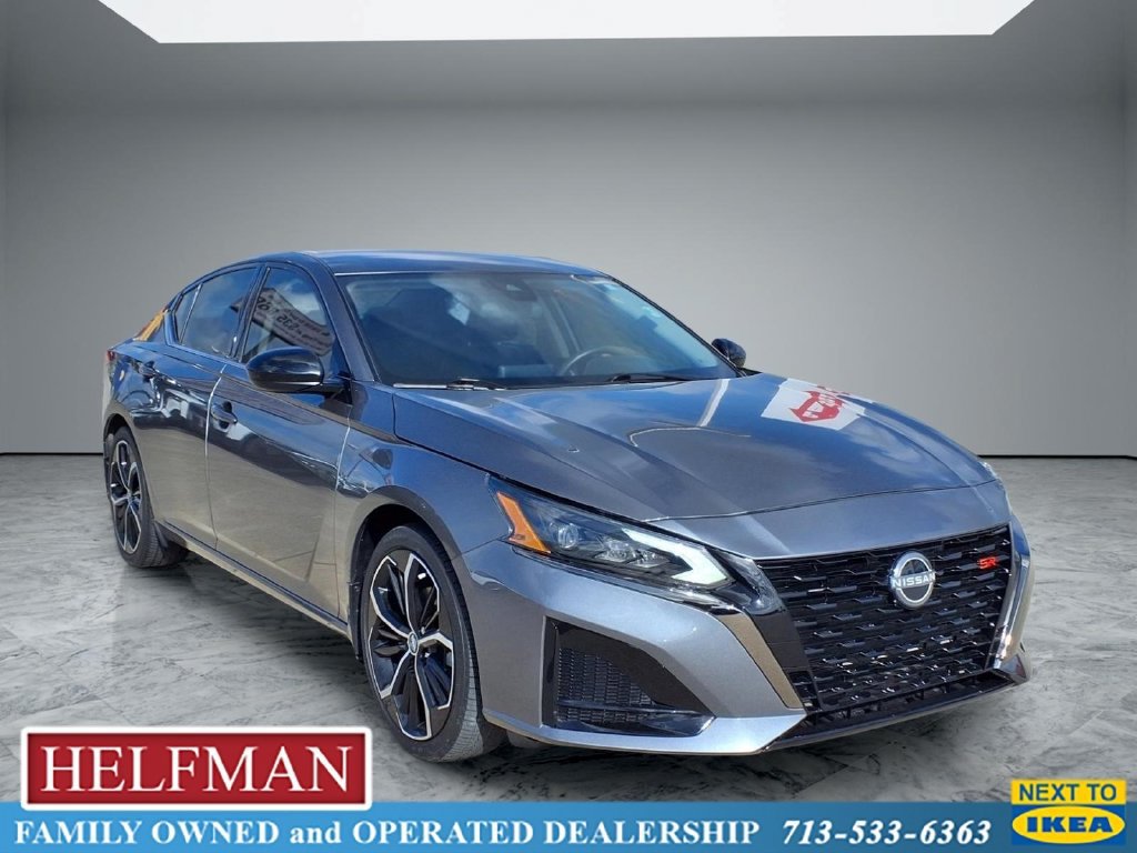 Used 2023 Nissan Altima 2.5 SR