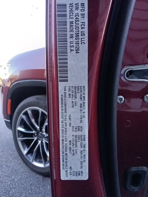 Used 2022 Jeep Wagoneer Series III w/ Premium Group I image 36