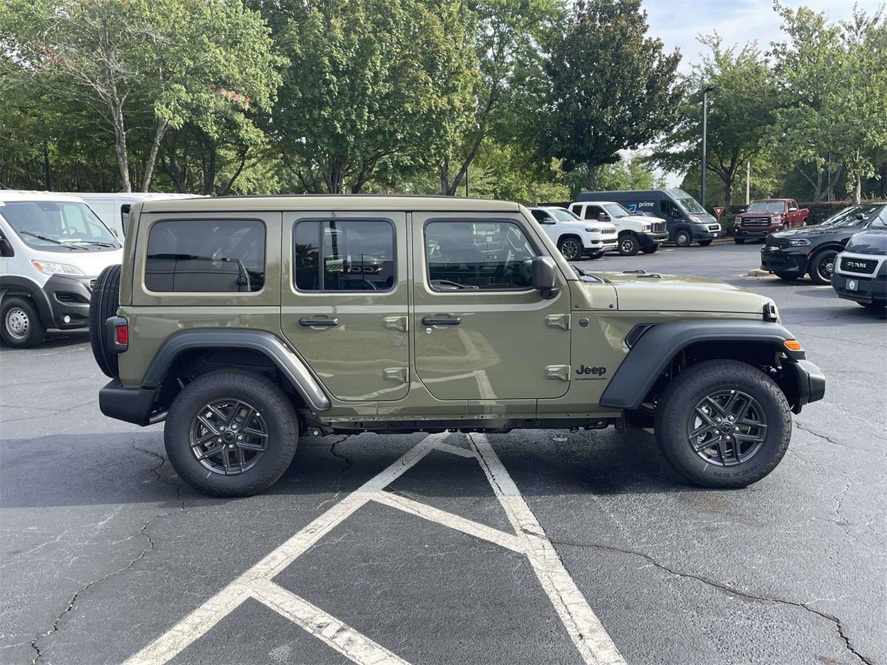 New 2025 Jeep Wrangler Sport S image 10