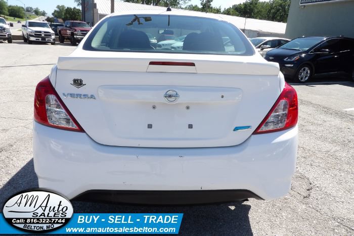 Used 2015 Nissan Versa S Plus image 4