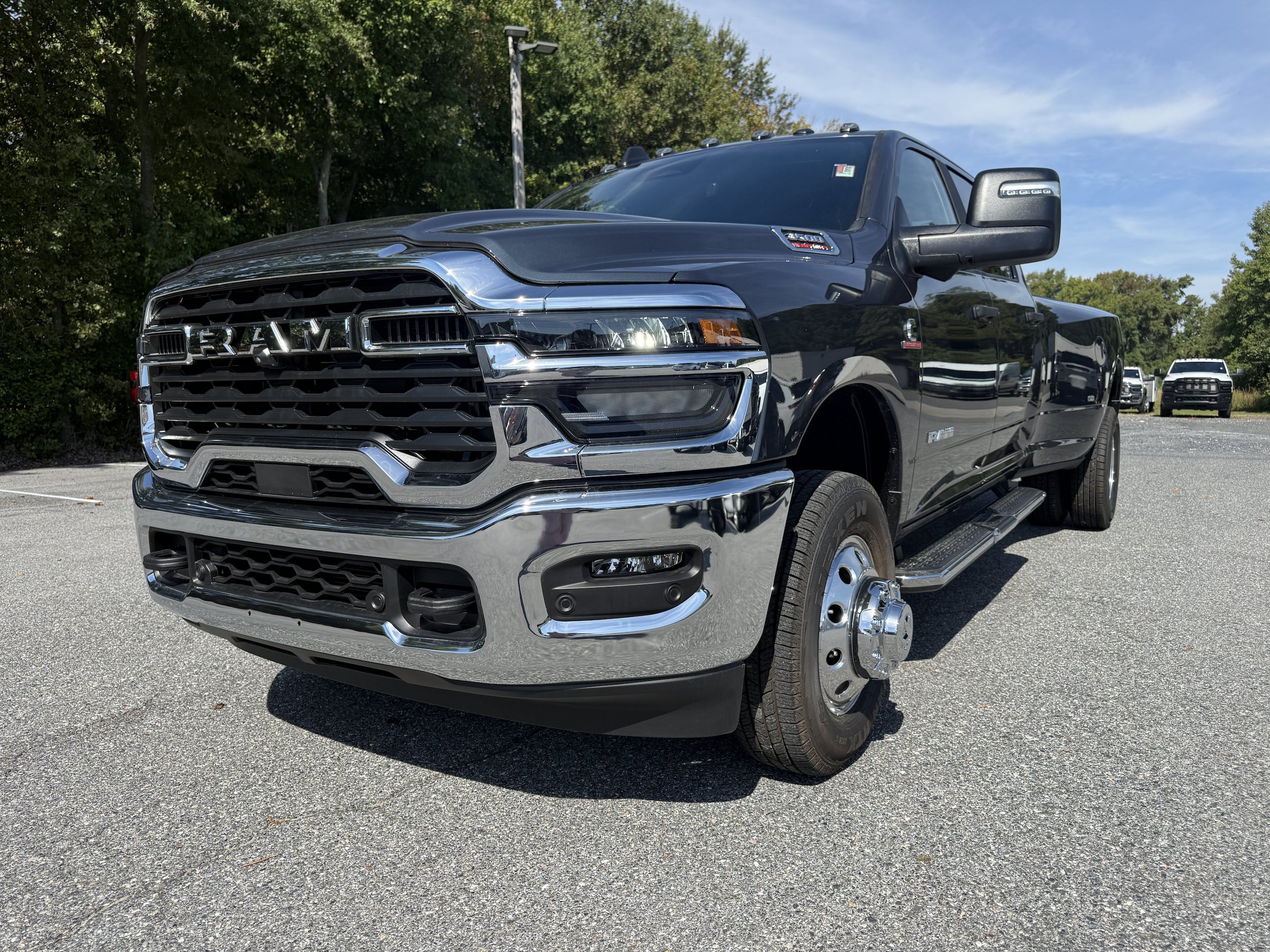 New 2026 RAM 3500 Big Horn AWD/4WD image 3