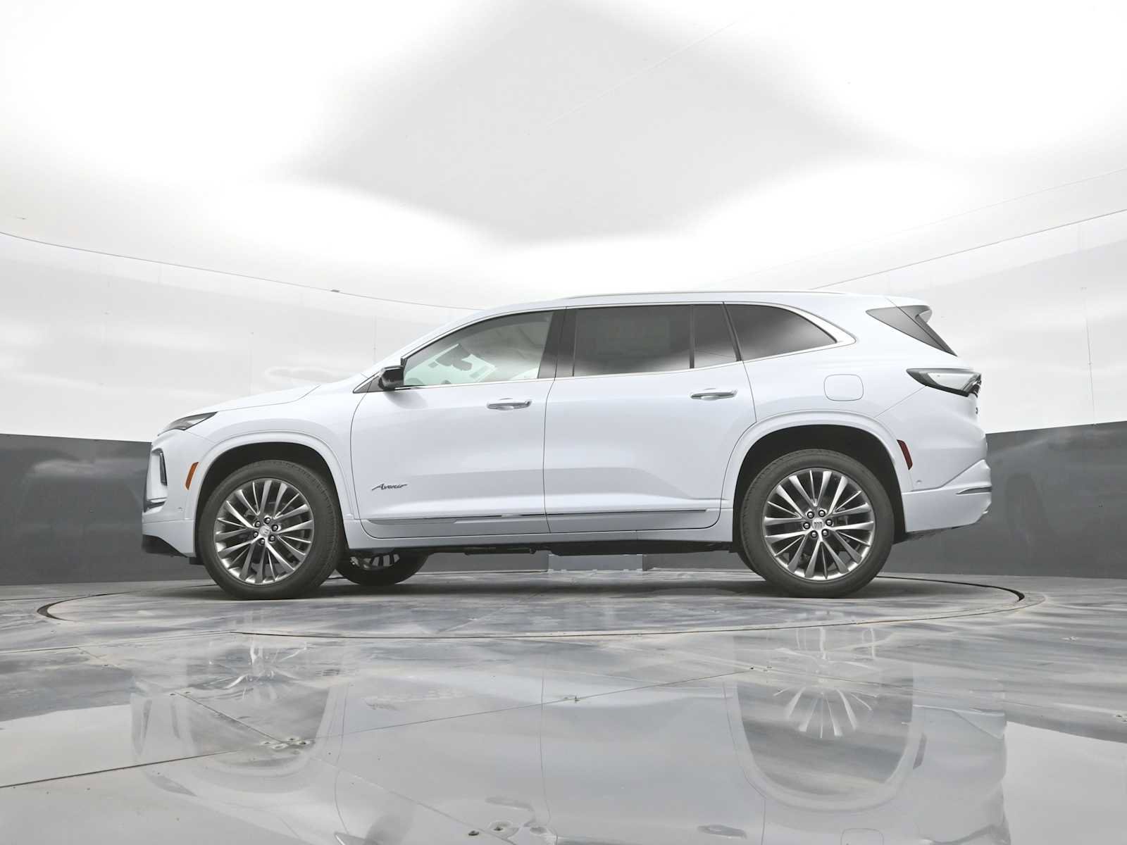 New 2026 Buick Enclave Avenir w/ Super Cruise Package AWD/4WD image 46