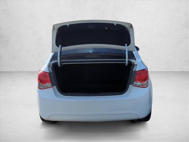 Used 2014 Chevrolet Cruze LS FWD image 9