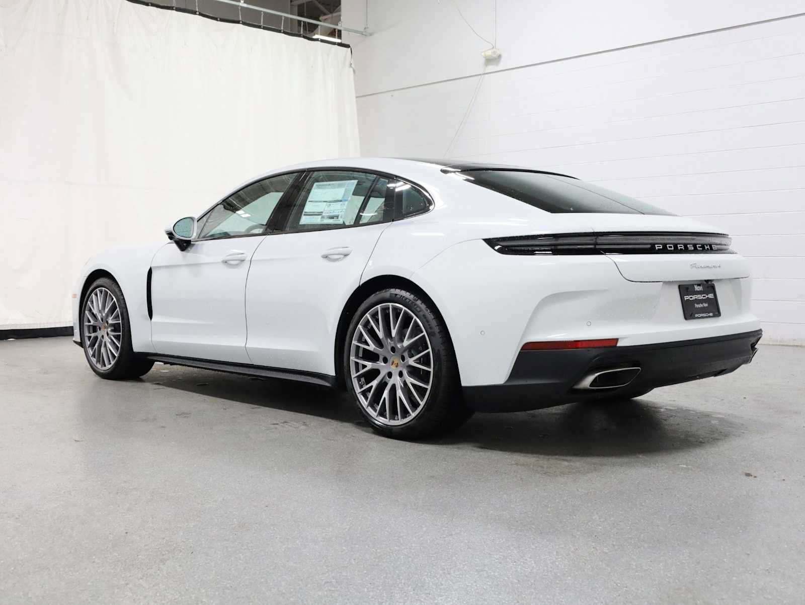 New 2026 Porsche Panamera 4 AWD/4WD image 3