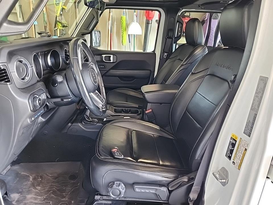 Used 2022 Jeep Wrangler Unlimited Sahara w/ Cold Weather Group image 7