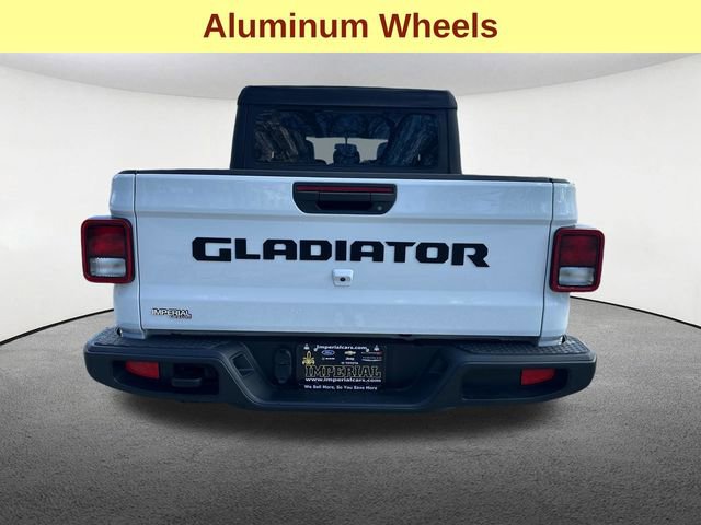 Used 2021 Jeep Gladiator Willys image 12