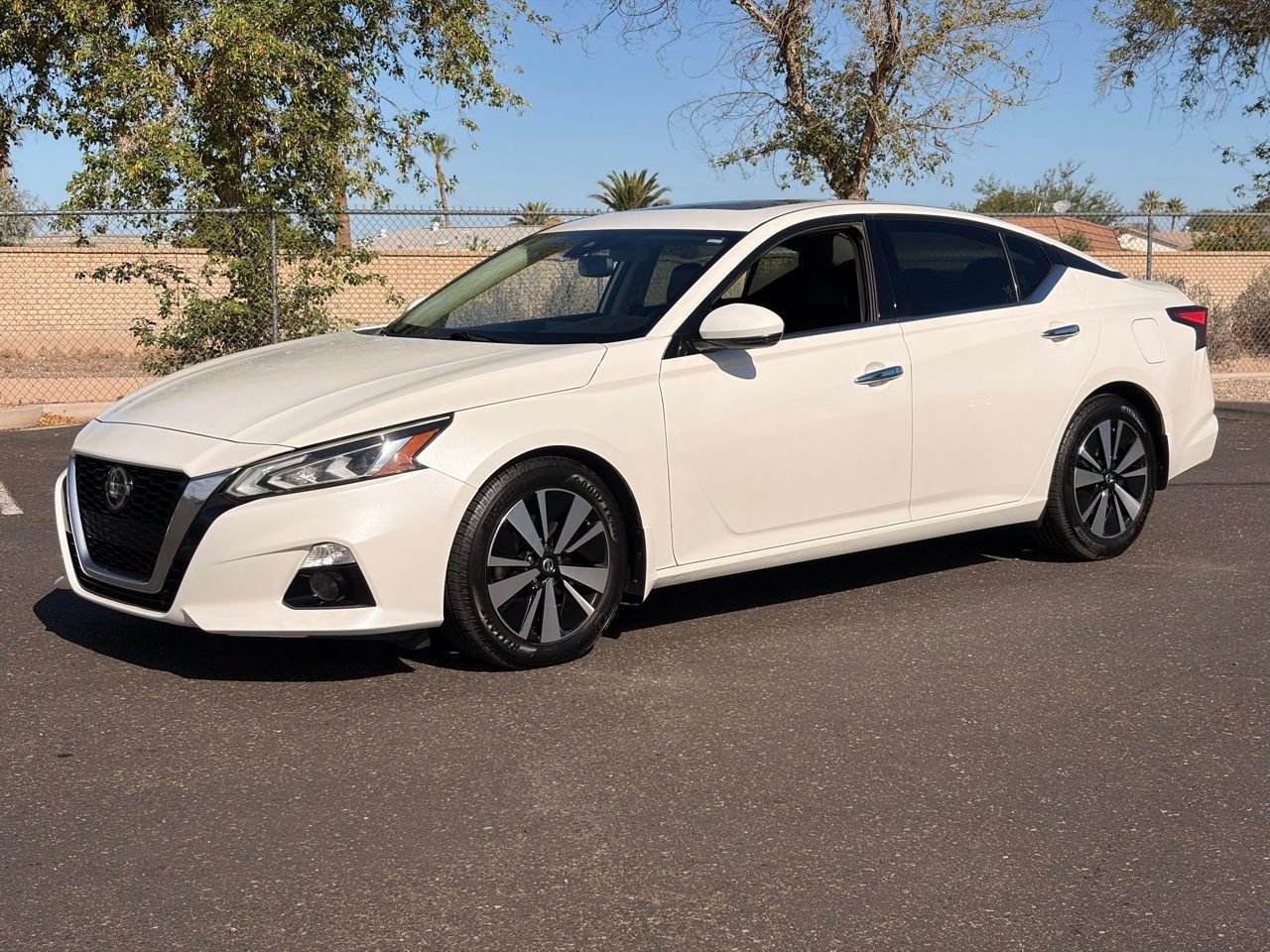 Used 2019 Nissan Altima 2.5 SL FWD video 1