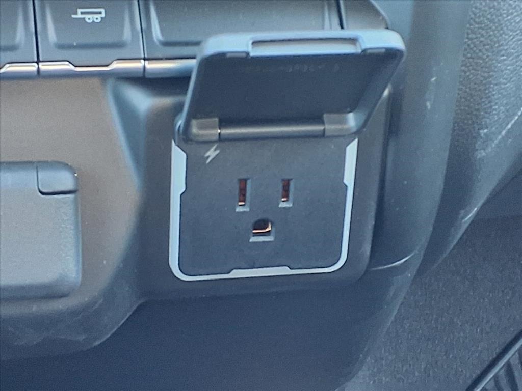 New 2026 Chevrolet Silverado 1500 Custom w/ Turbomax Blackout Package image 16