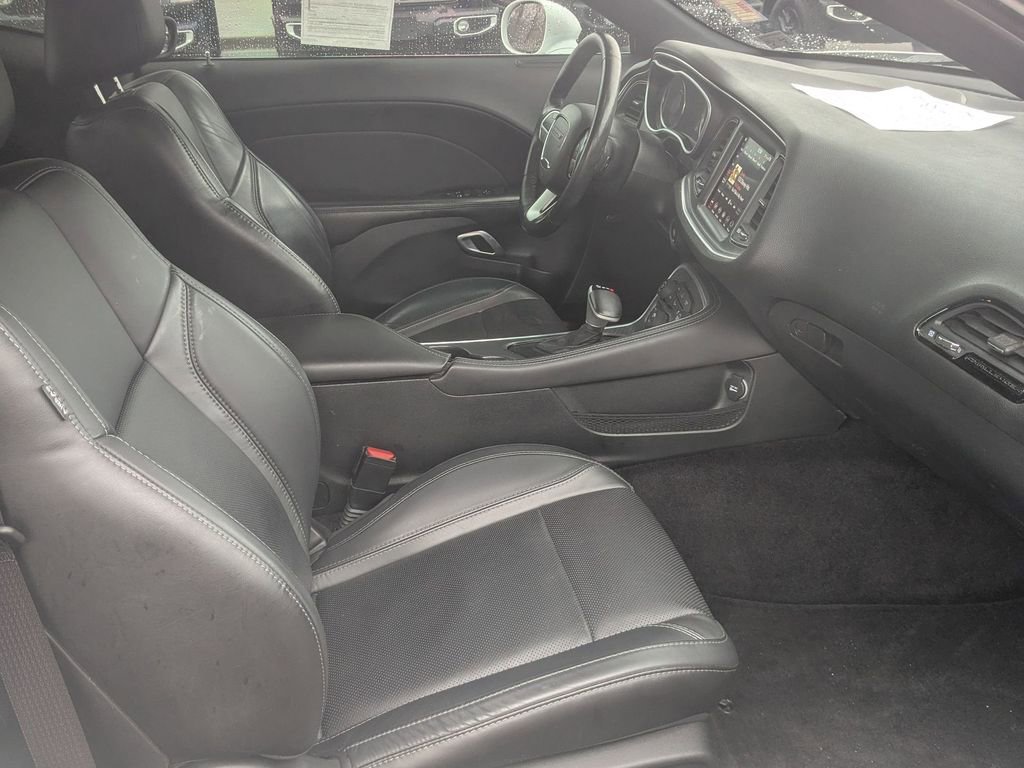 Used 2018 Dodge Challenger SXT Plus image 30